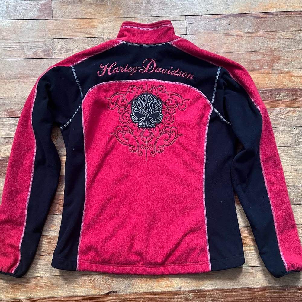 Harley-Davidson® Women's Scroll Skull Windproof Fleece Jacket - Picture 4 of 6